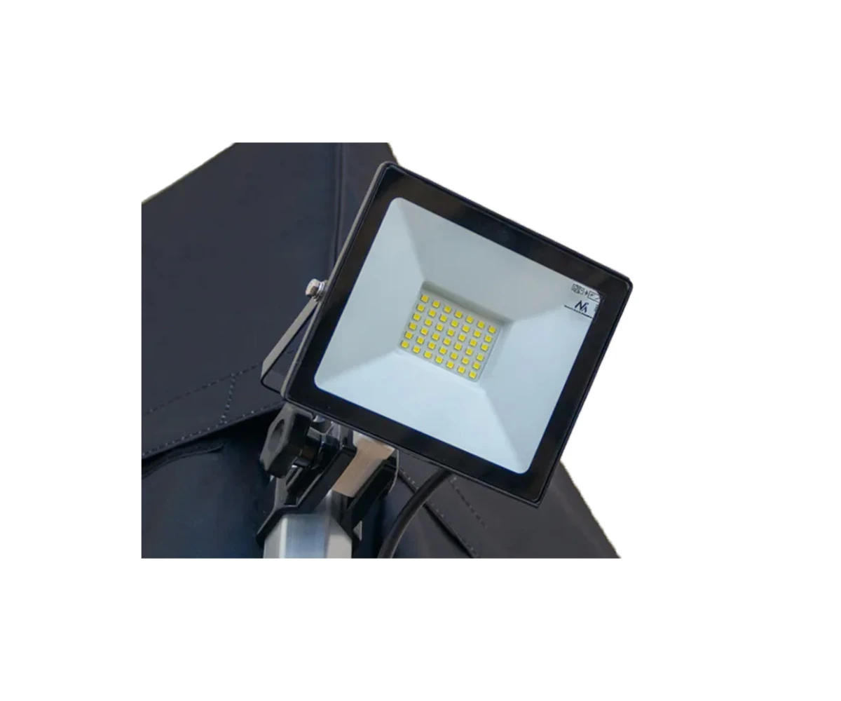 halogen-light-funeral-tent