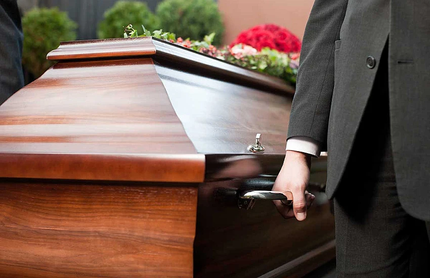 Burial Site Aesthetics – How Has the Approach to the Visual Setting of Funeral Ceremonies Changed?