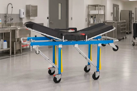 Feet First. Stretchers at the Threshold – From the Roman Litter and Flying Ambulances to the 3KB Ambulance Stretcher