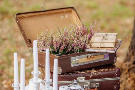 How Does a Secular Funeral Differ from a Religious One?