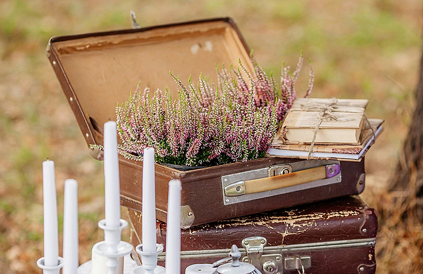 How Does a Secular Funeral Differ from a Religious One?